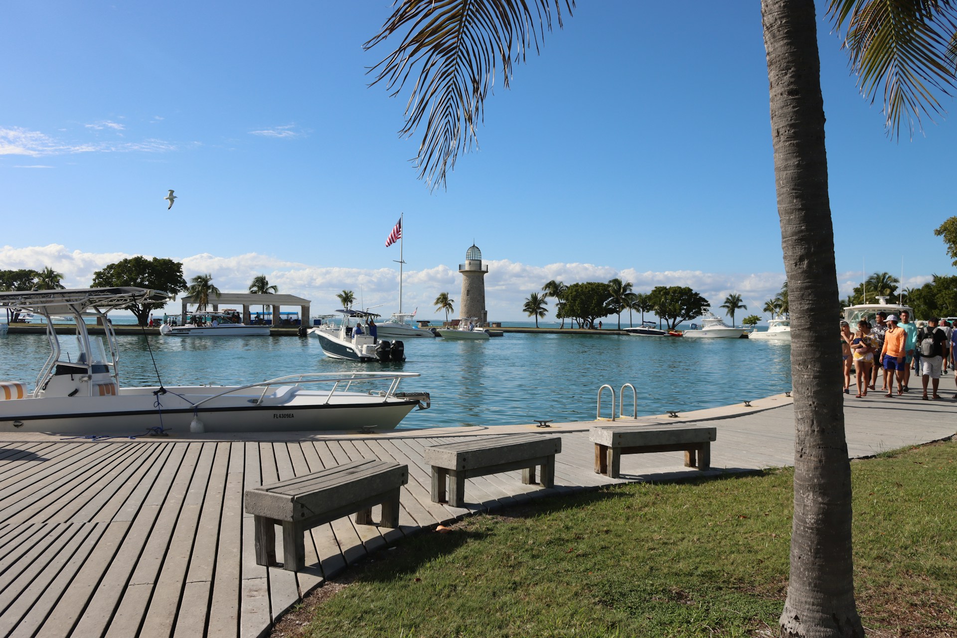 Kayak en las aguas tranquilas de Biscayne Bay