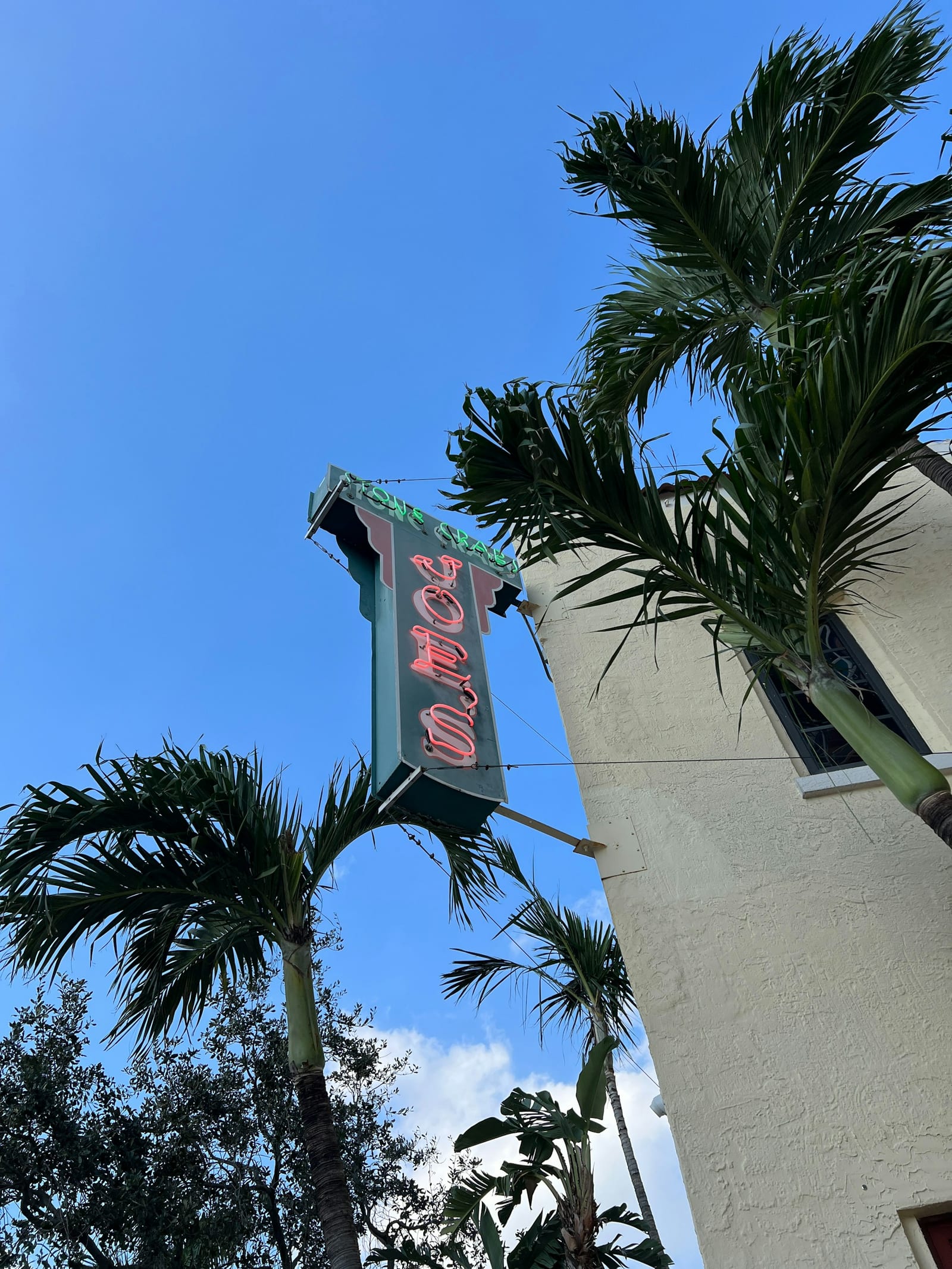 Joe's Stone Crab en 11 Washington Ave, South Beach, Miami