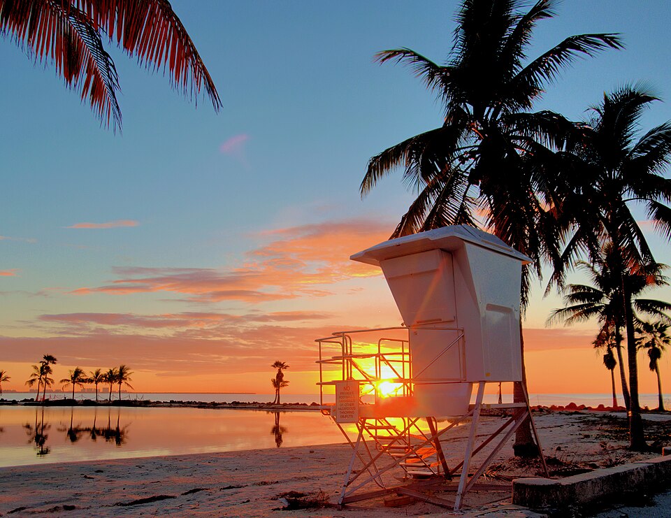 Aguas tranquilas del atoll pool de Matheson Hammock